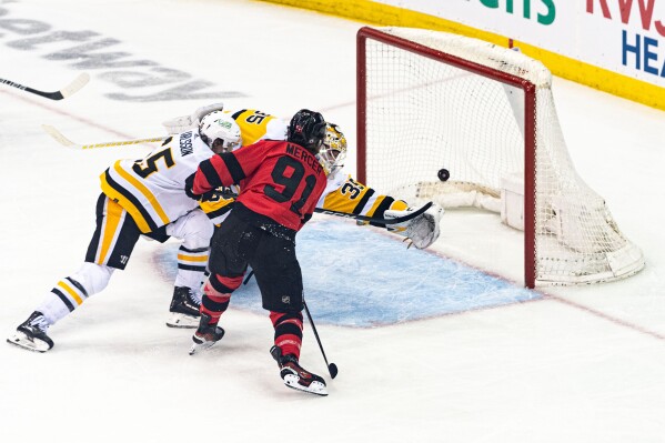 Meier Mercer score twice Allen makes 36 saves as Devils beat